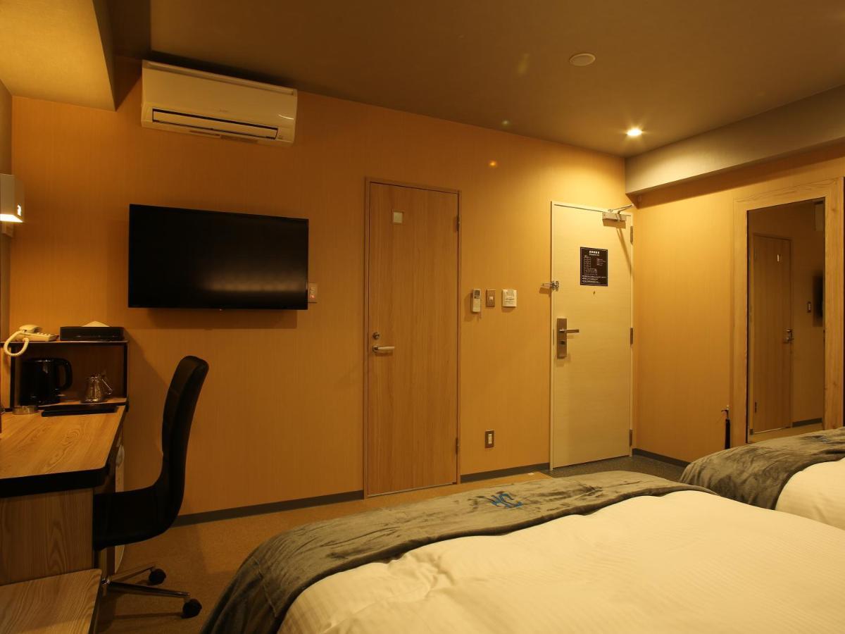 Rich & Capsule - Artificial Hot Spring Futamata Yunohana 酒店 3*